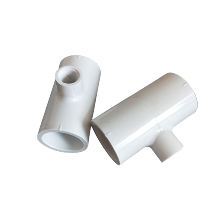 Chicken Waterer PVC Tee Fittings with 1/8